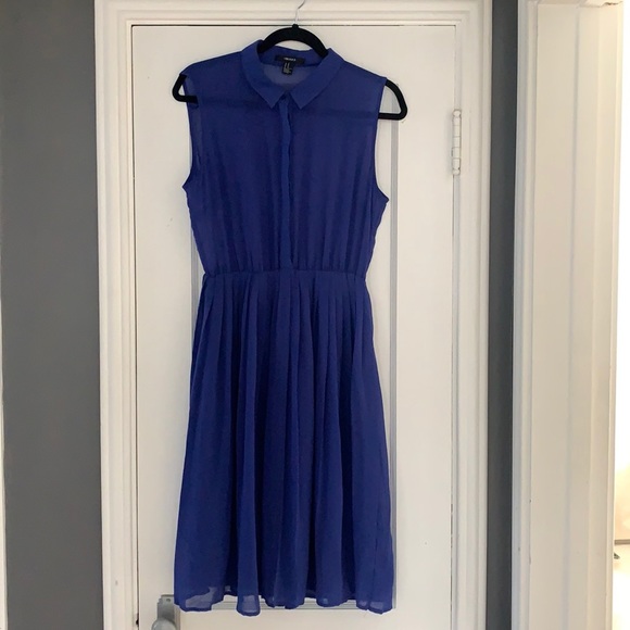 Forever 21 Pleated Dress - Picture 4 of 5